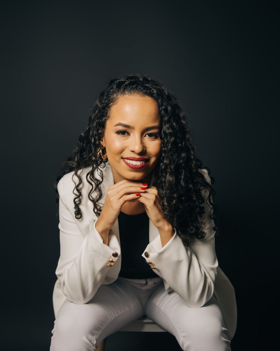 Larissa Ferreira, nutricionista especializada em endometriose